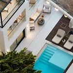 The Nook - Luxury Living At The Edge Of Tranquility