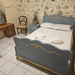 Hariklia Rent Rooms