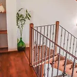 Άνετη Κατοικία Με Μαγευτική Θέα