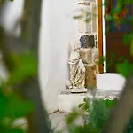 Dimitras House