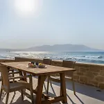 Villa Maistros