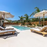 White Stone Villa Orion - Poolside Escape Close To Laganas Beach