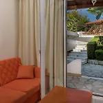 Pyrgos Hotel
