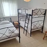 Jo\'S Bnb