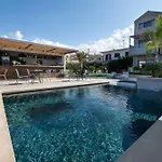 Eleanthi Modern Living