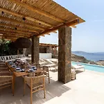 Horizon Majesty Villas