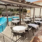 Hotel Makednos