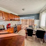 Beachlife: The Bungalow