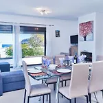 Ferienhaus In Vlycha Beach Mit Privatem Pool Und Herrlicher Aussicht