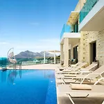 Blue Horizon Luxury Villas