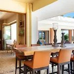 Palm Hill Villa, Royal Retreat, By Thinkvilla