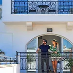Hotel Port 7- Boutique Collection