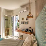 Hotel Port 7- Boutique Collection