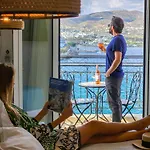 Hotel Port 7- Boutique Collection