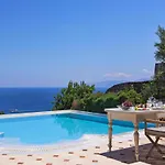 Holiday Home With A Private Pool In Elounda