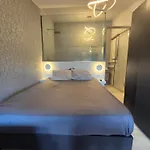Mastora Seaside Loft