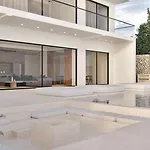 Bougainvillea Essence Villa