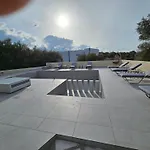 Villa With Private Pool Near To The Sea