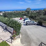 Villa Pandora - Petit Bonheur