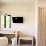 Acropolis Apartments