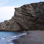 Colombos Beachfront
