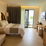 Cabana Blu Hotel & Suites