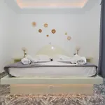 The F Suites