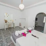 The F Suites