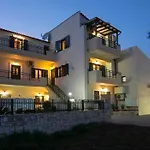 Thalami Apartment