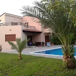 Villa Leyland