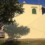 Nikos Apartments