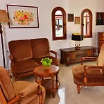 Krits Hotel