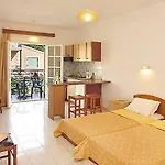 Philippos Kassiopi Apartments