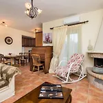 Leventis Villas Complex With Sharing Pool