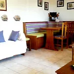 Tzaneria Apartments