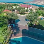 Luxury Villa Karteros