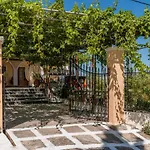 Irida\'S Apartment