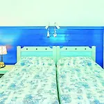 Faros Apartments