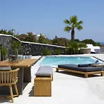 Amor Hideaway Villas