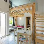 Happiness Apartments
