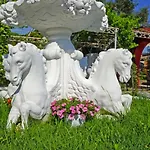 Villa Fofo - Beautiful Sea Front Villa With 650M2 Garden