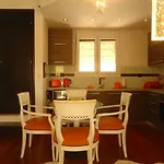 Villa Chris