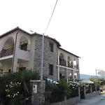 Apart Boutique Giorgos