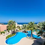 Sun & Blue Beach Apartment