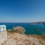 Karavos View - An Artists\' Hideaway Paradise