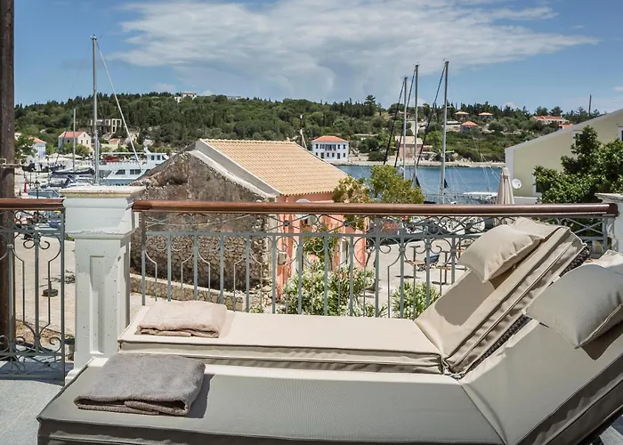 Balhambra Suites - Adults Only