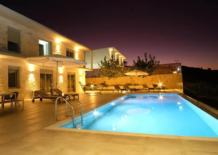 Eva Villas West And East With 2 Private Infinity Pool & And Panoramic Sea View