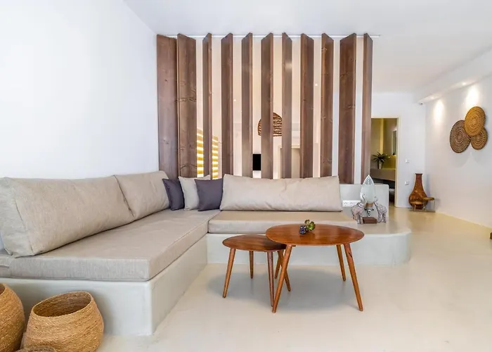 Wave, An Idyllic Seafront Suite