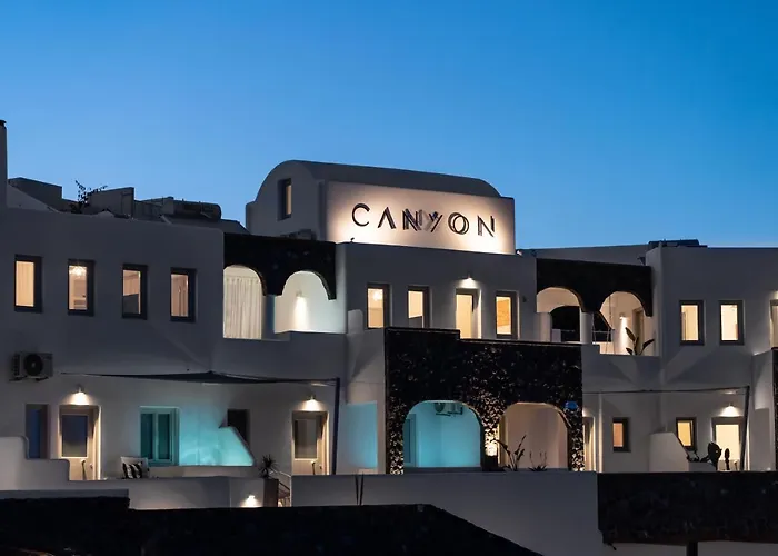 Canyon Santorini