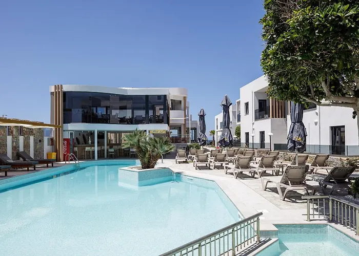 Golden Bay Boutique Hotel & Bungalows